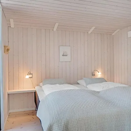 Atti - 500m To The Fjord By Interhome * Højslev